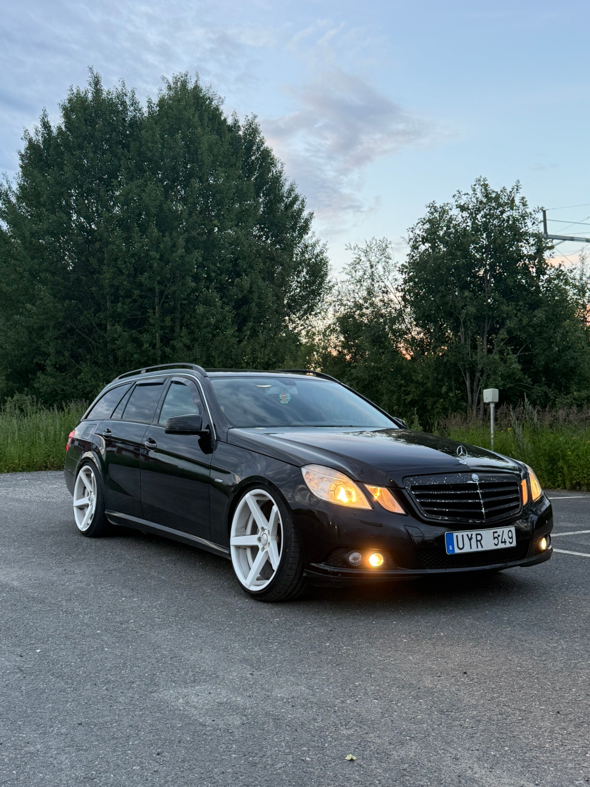 Mercedes-Benz E