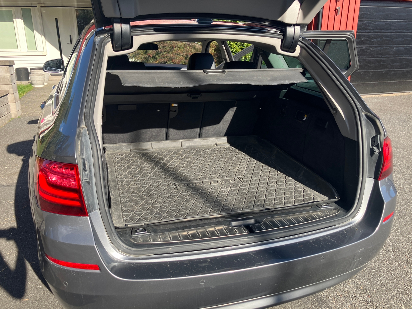 BMW 520 d xDrive Touring Steptronic 2014, photo 4/10