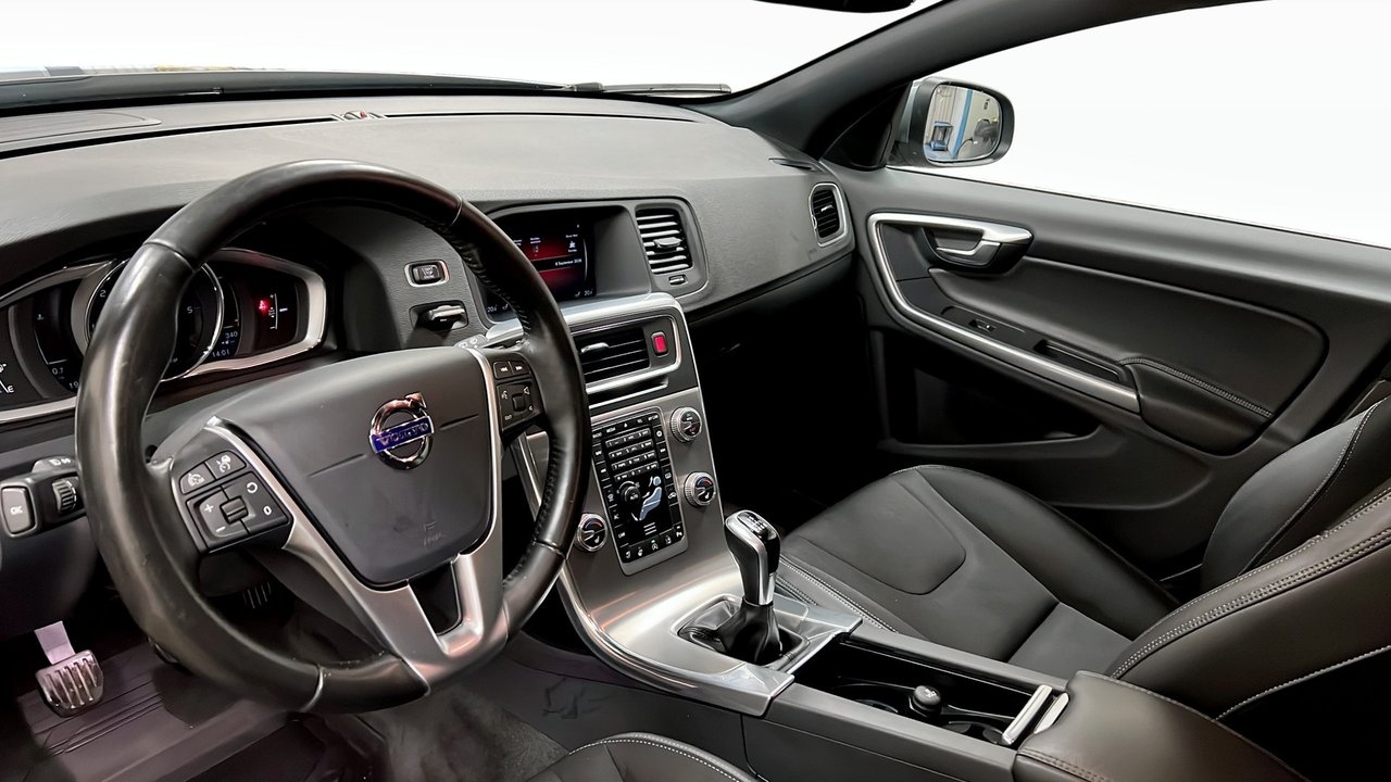 Volvo V60 D3 150 P-sensor 2018, bild 7/20