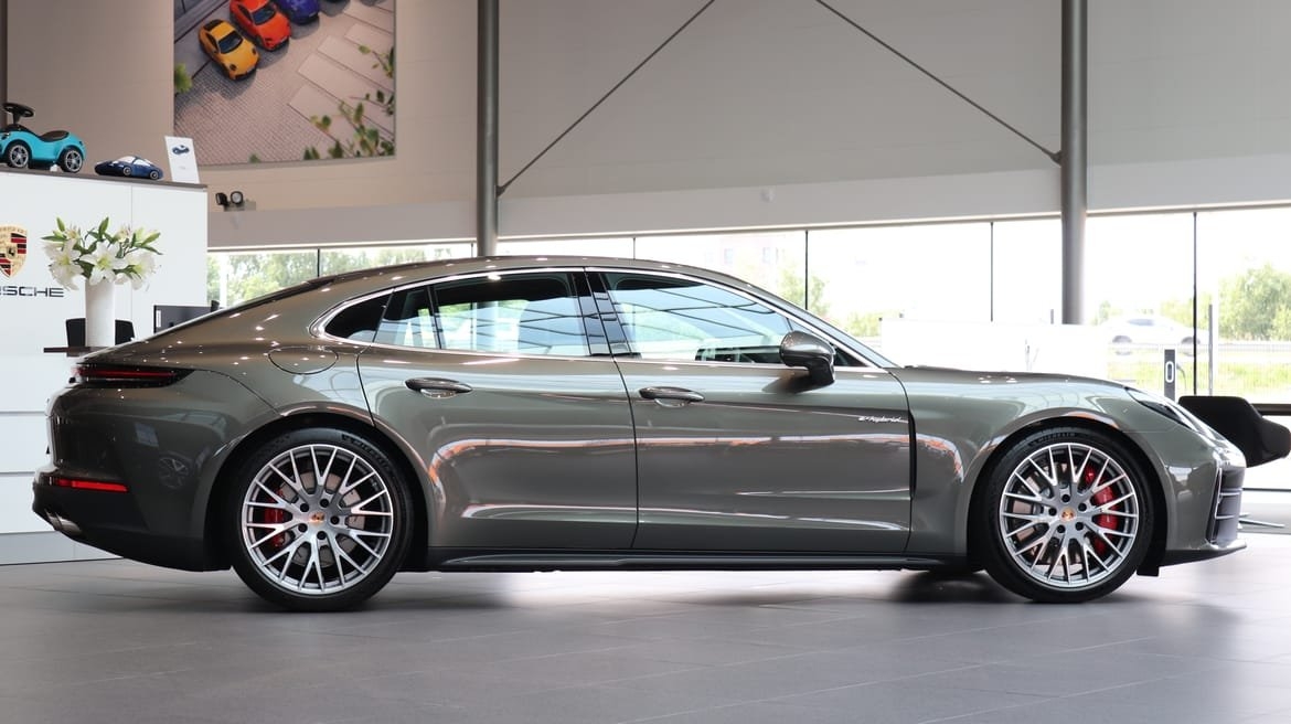 Porsche Panamera 4S E-Hybrid 2026, bild 4/10