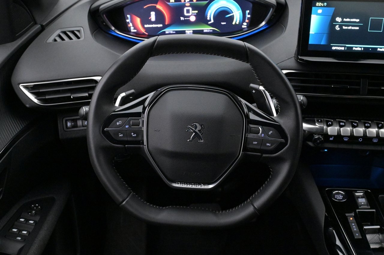 Peugeot 3008 HYBRID 225 Active Pack 2023, bild 7/10