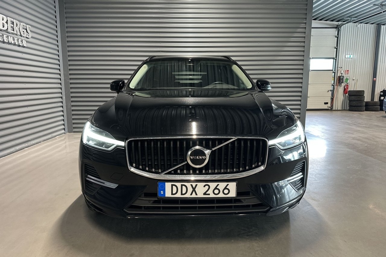 Volvo XC60 2022, bild 2/10
