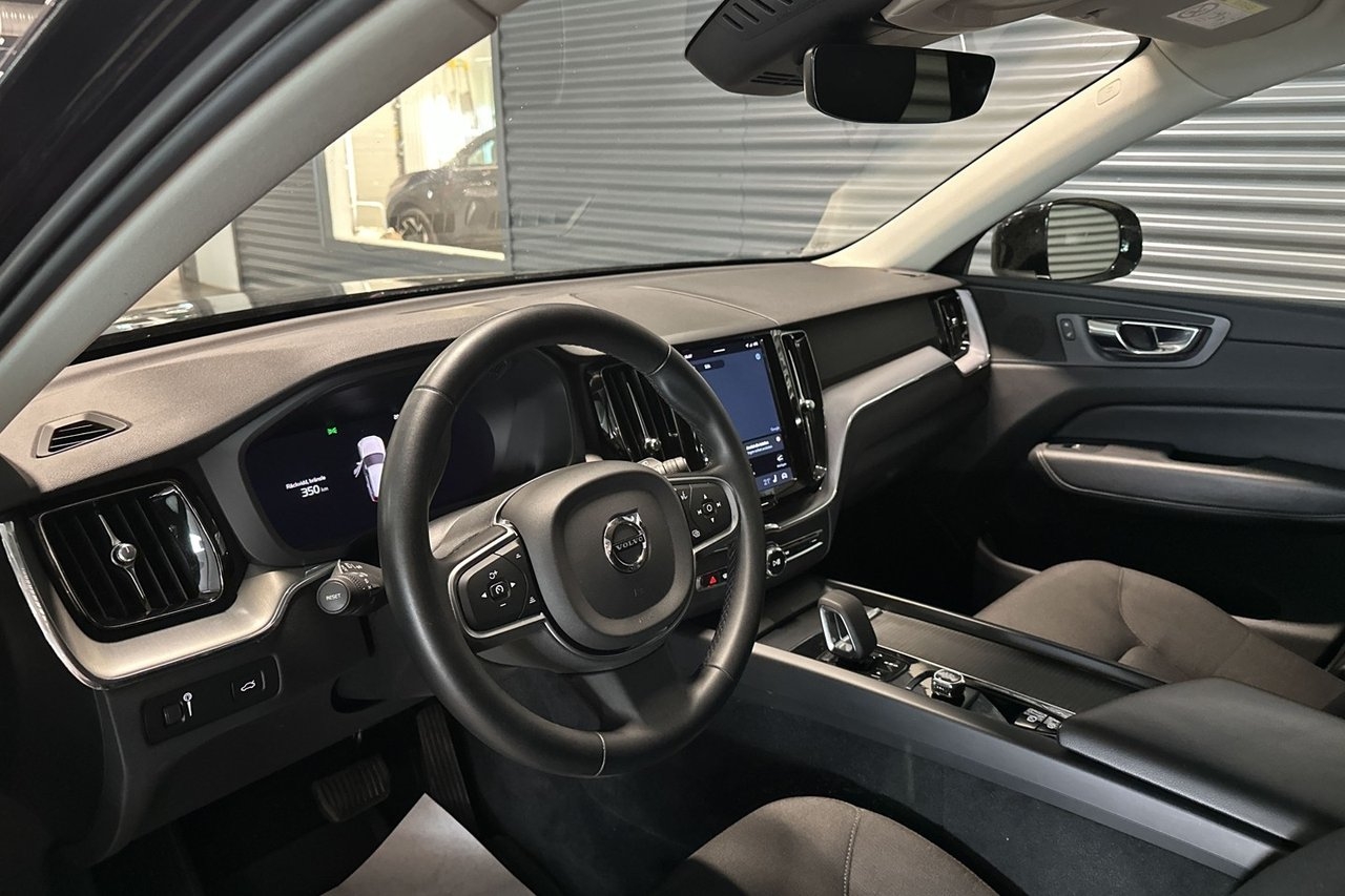 Volvo XC60 2022, bild 7/10