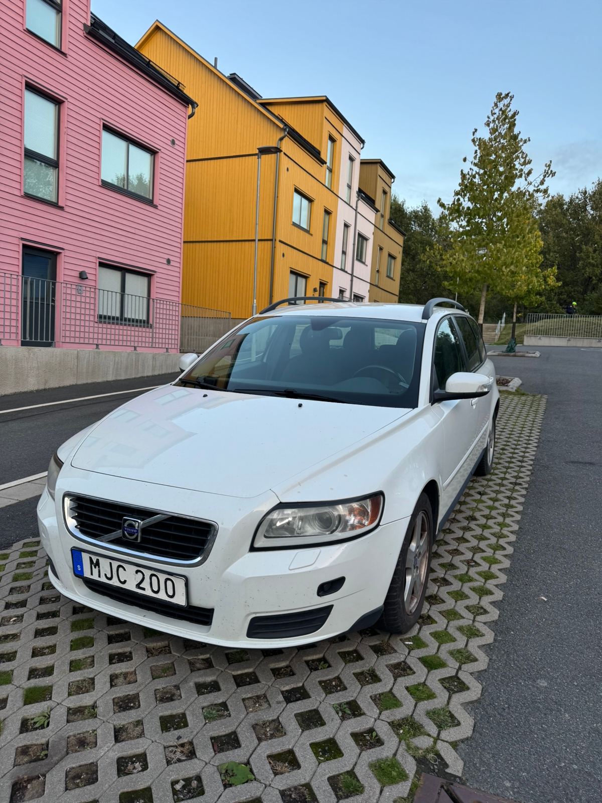 Volvo V50