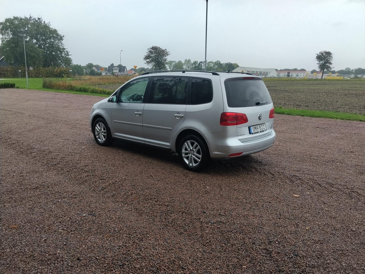 Volkswagen Touran 2014, bild 3/10
