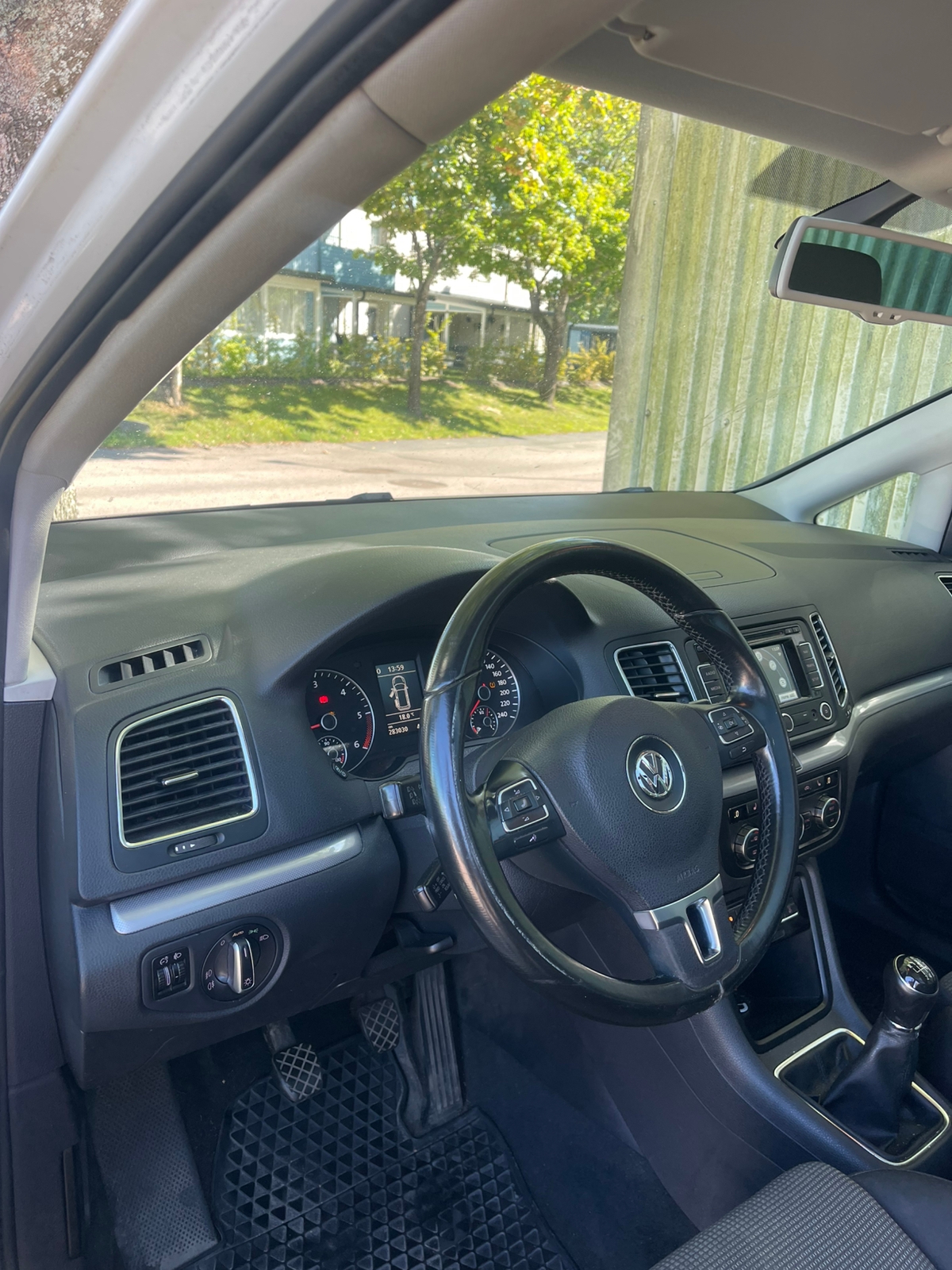 Volkswagen Sharan 2014, bild 2/8