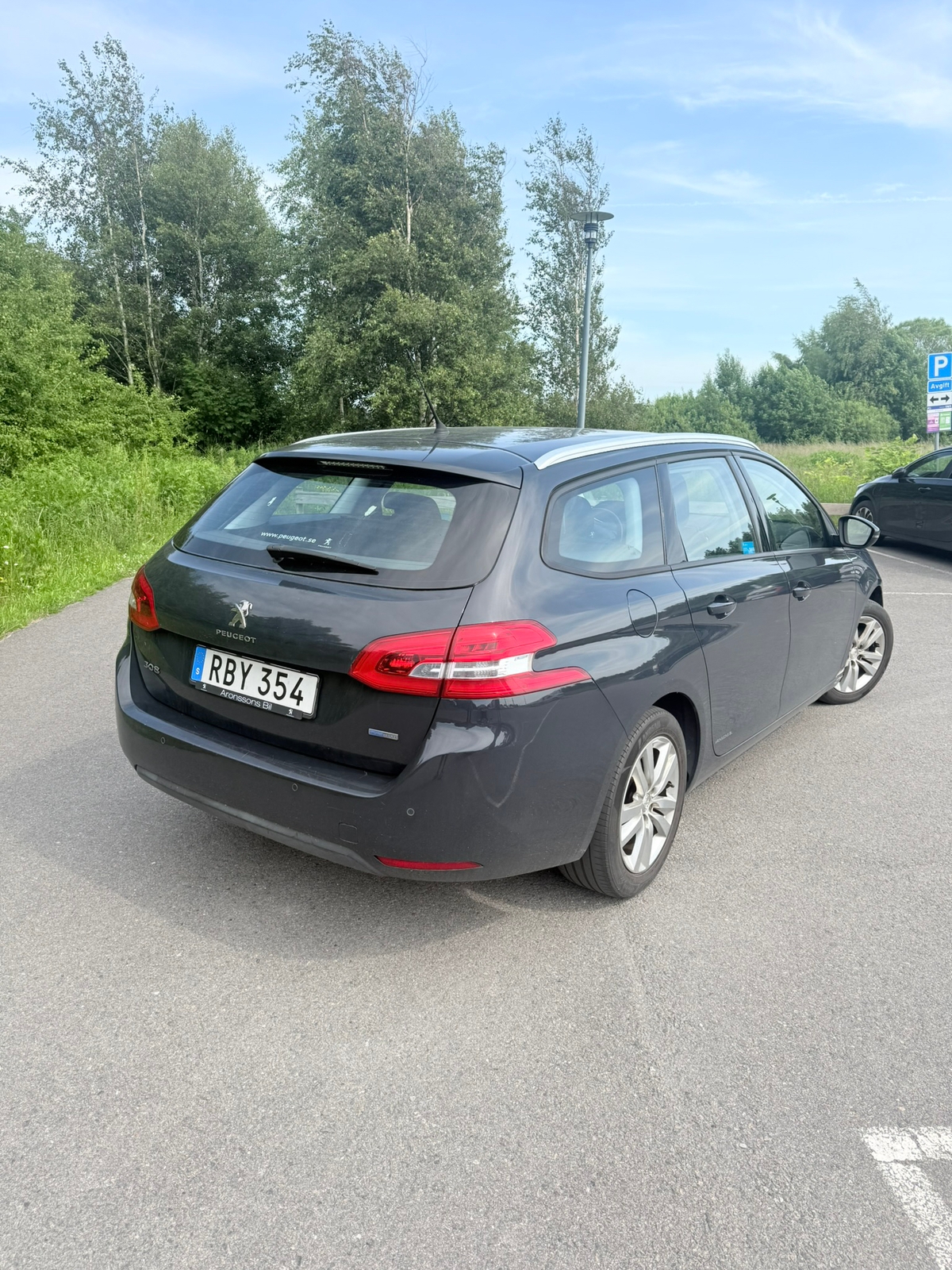 Peugeot 308 SW 1.2 PureTech 110 Manuell 2016, bild 5/7
