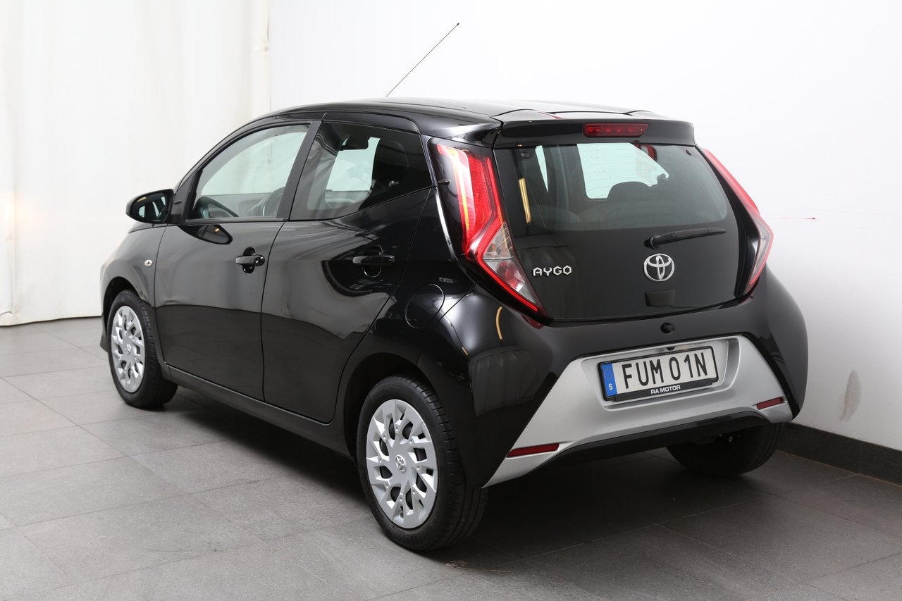 Toyota Aygo 1,0 VVT-i X-PLAY 5-dörrar 2019, bild 5/10