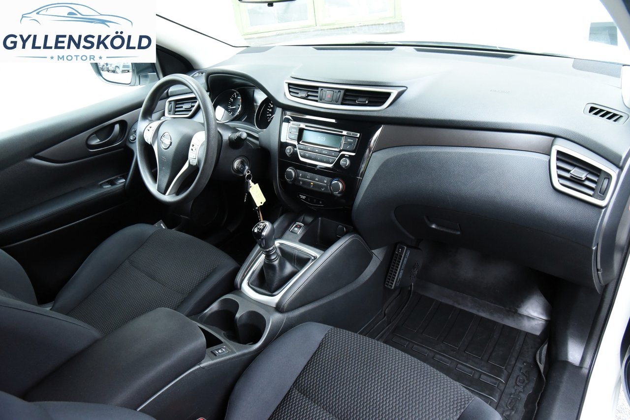 Nissan Qashqai 1.2 115hk 2015, bild 6/12