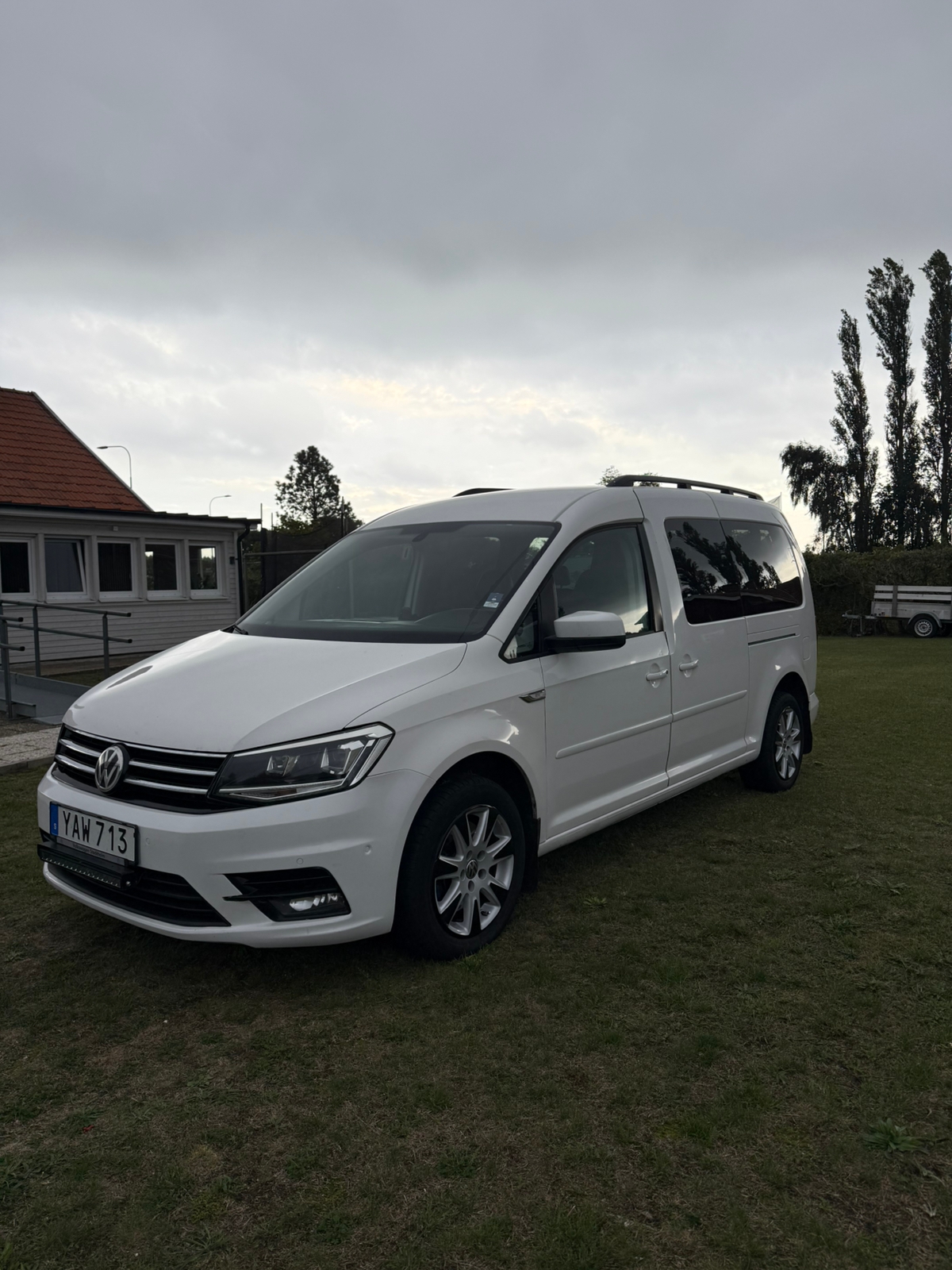 Volkswagen Caddy Maxi 2016, bild 2/7