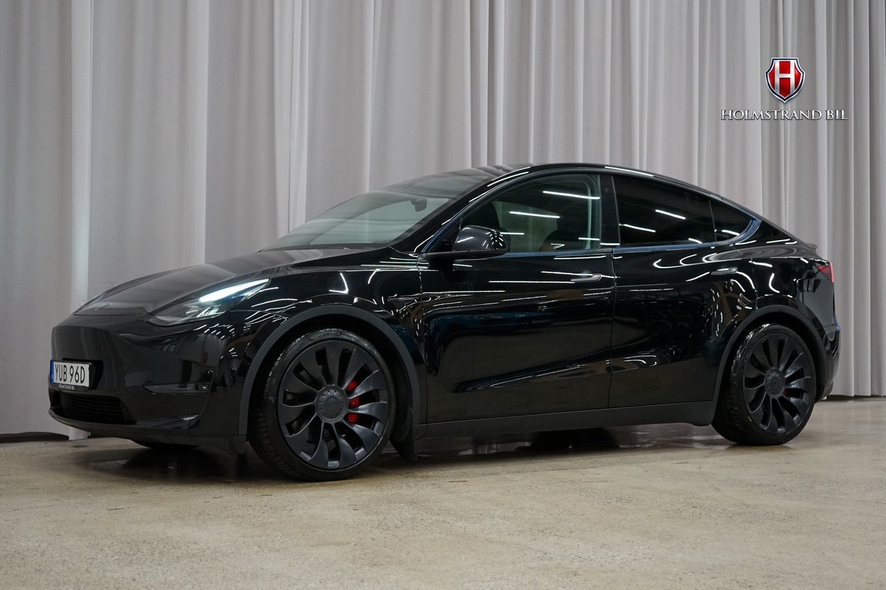 Tesla Model Y 2023, kuva 4/10