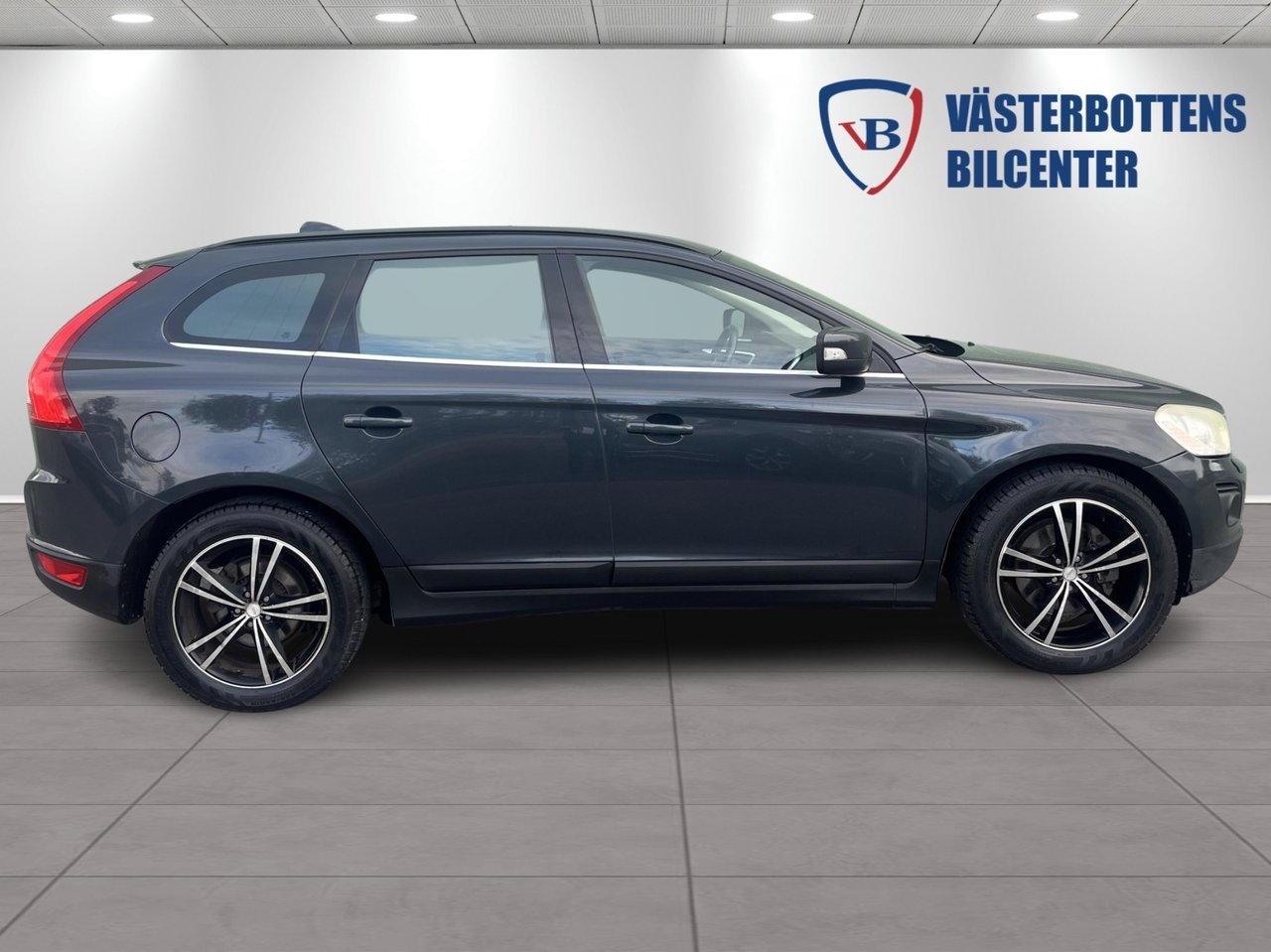 Volvo XC60 2010, bild 2/10