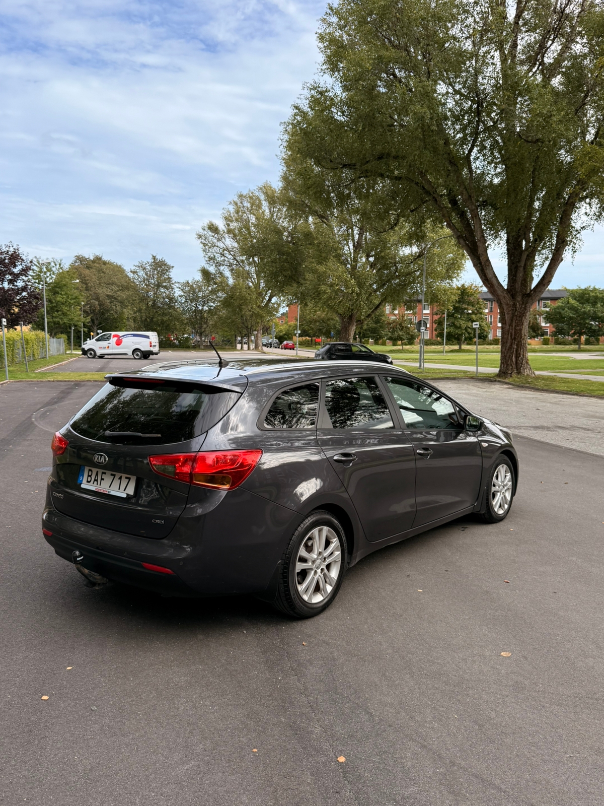 Kia Ceed _sw 1.4 CRDi Manuell 2015, kuva 4/9
