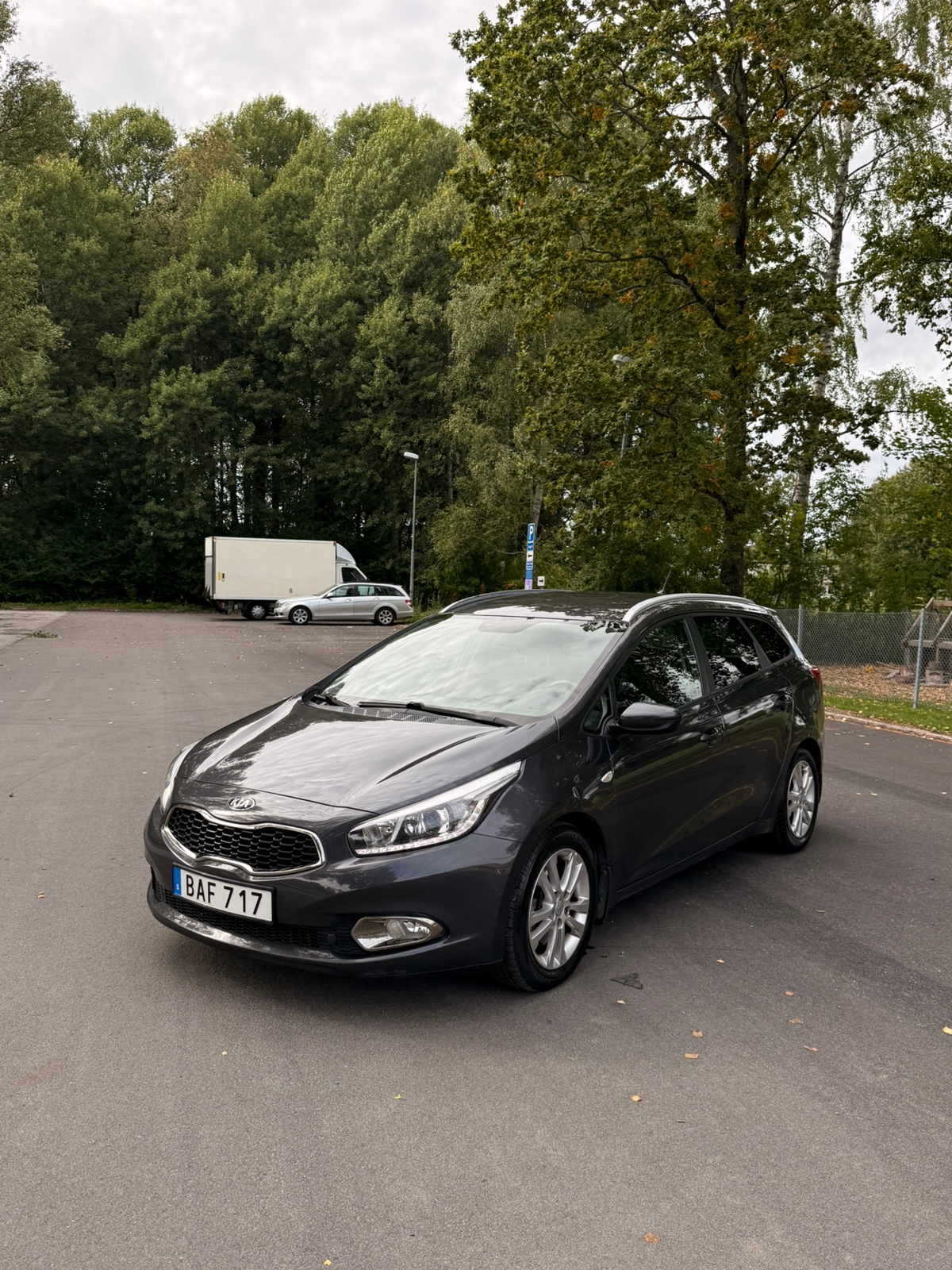 Kia Ceed _sw 1.4 CRDi Manuell 2015, kuva 2/9