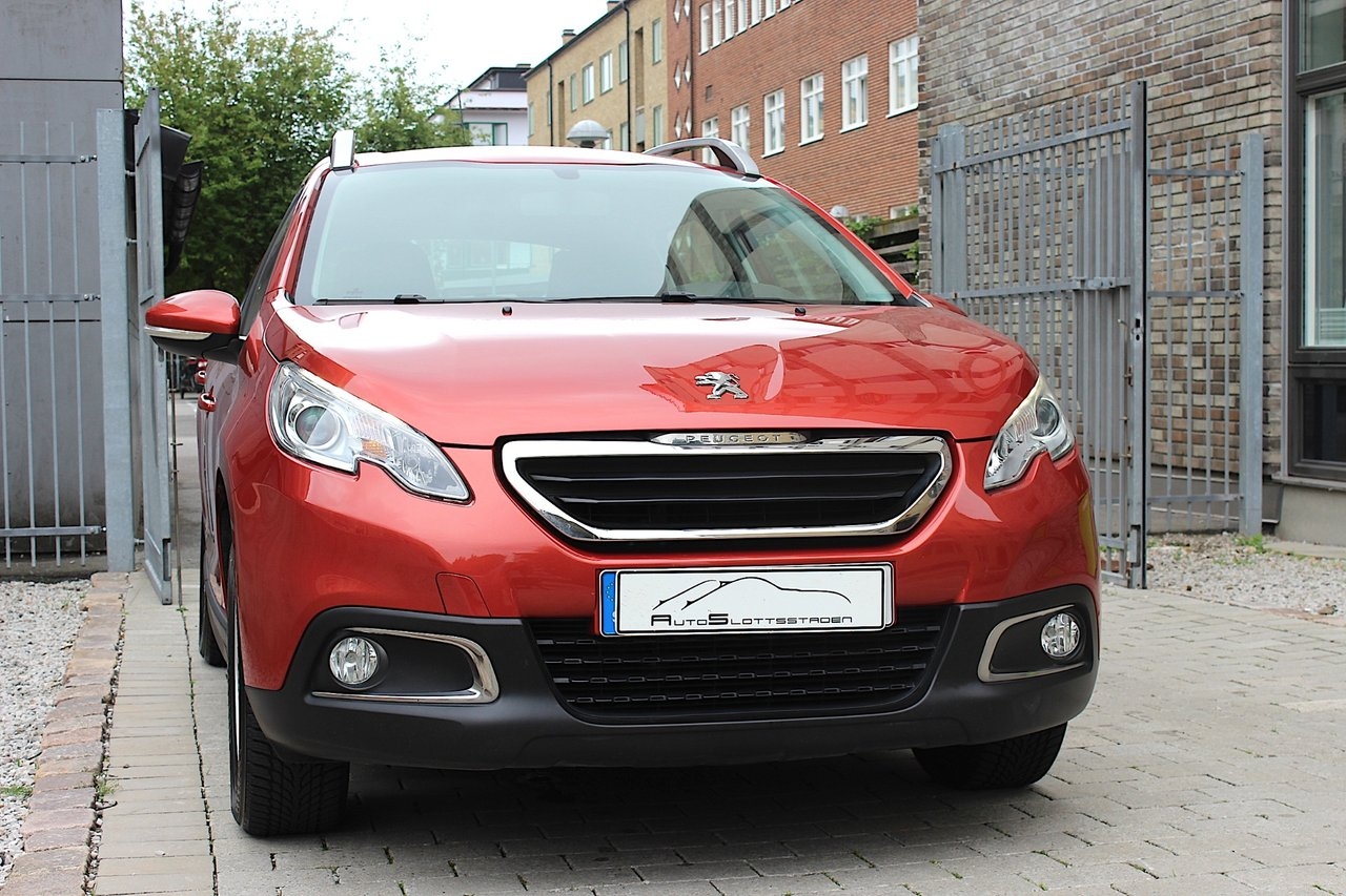 Peugeot 2008 1.2 VTi Euro 6 / Ny kamrem 2016, bild 7/10