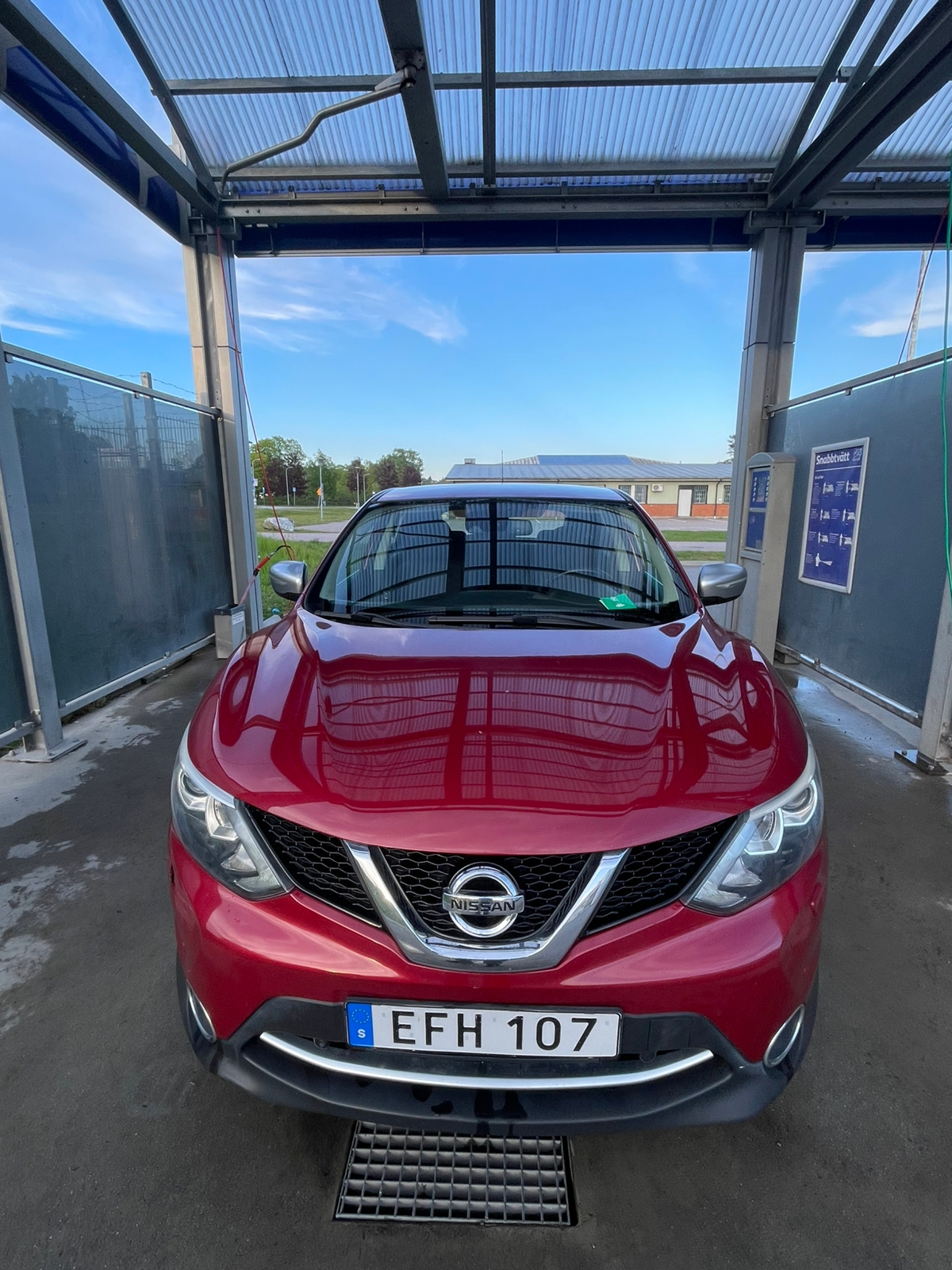 Nissan Qashqai 1.6 dCi DPF XTRONIC-CVT 2014, kuva 2/10