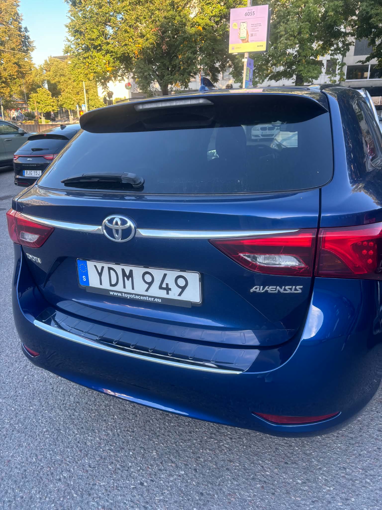 Toyota Avensis 2016, bild 2/10