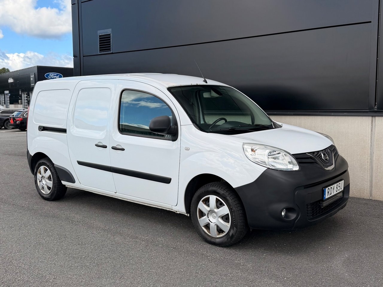Nissan NV250