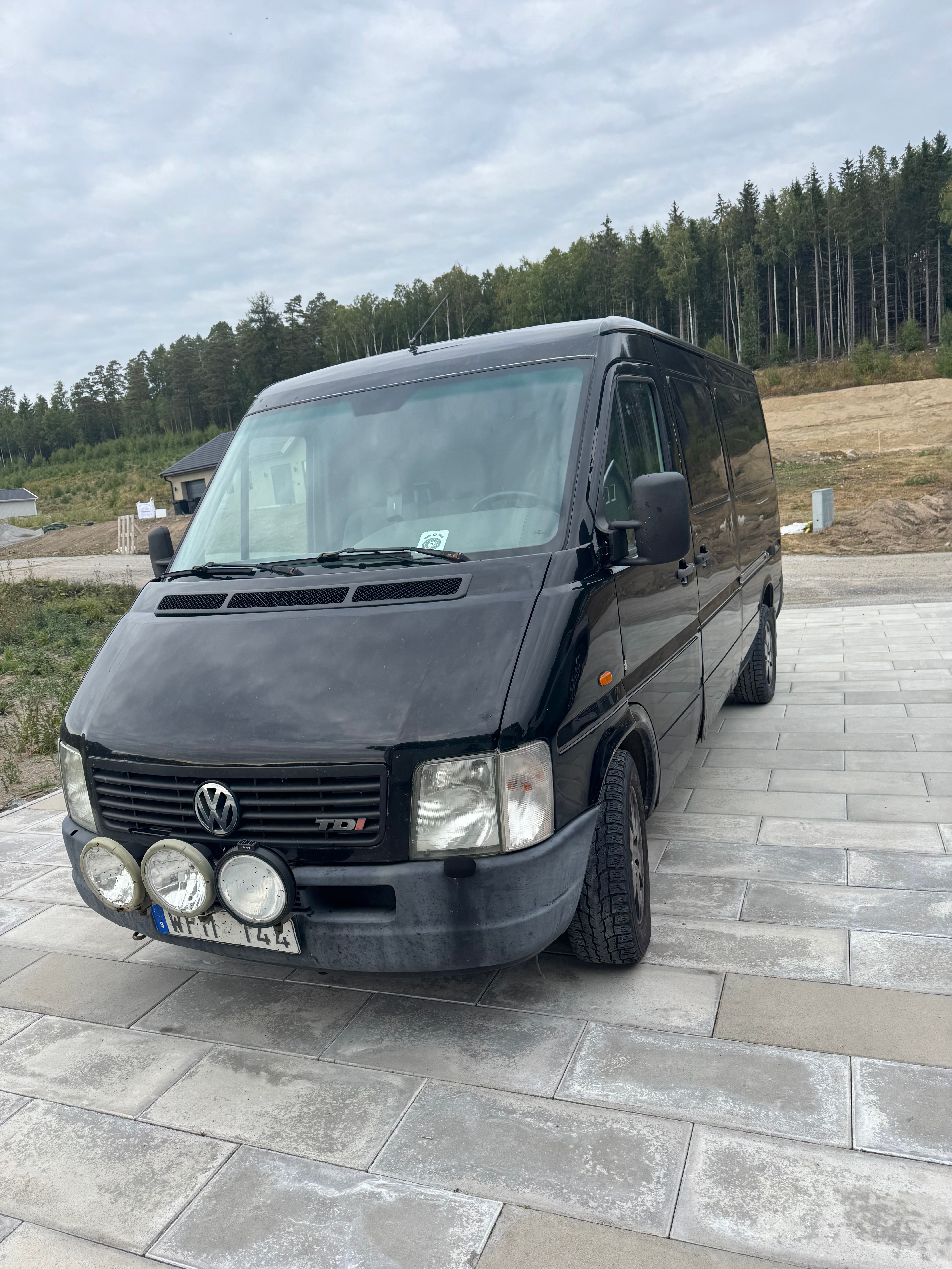 Volkswagen LT Skåpbil 35 2.8 TDI Manuell 2005, bild 2/10
