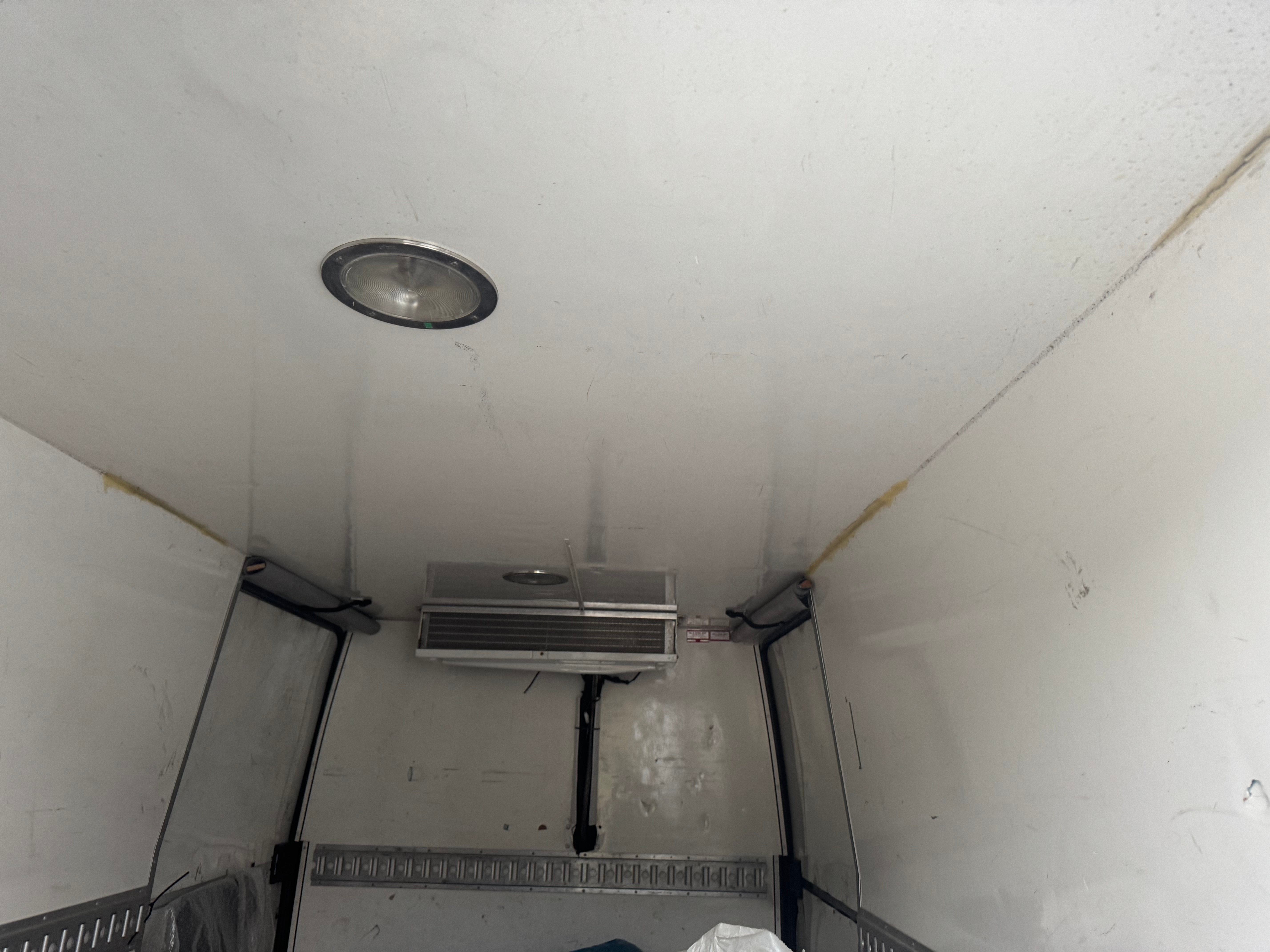 Volkswagen LT Skåpbil 35 2.8 TDI Manuell 2005, bild 7/10
