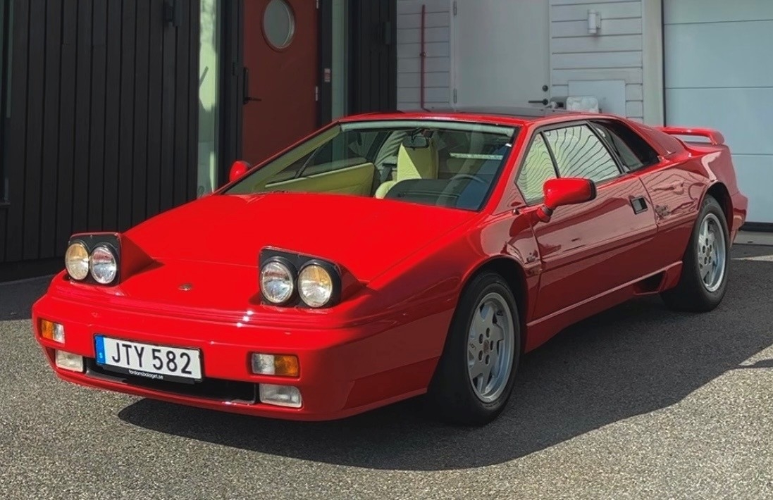 Lotus Esprit Turbo 2.2 S3, X180 1989, bild 2/10