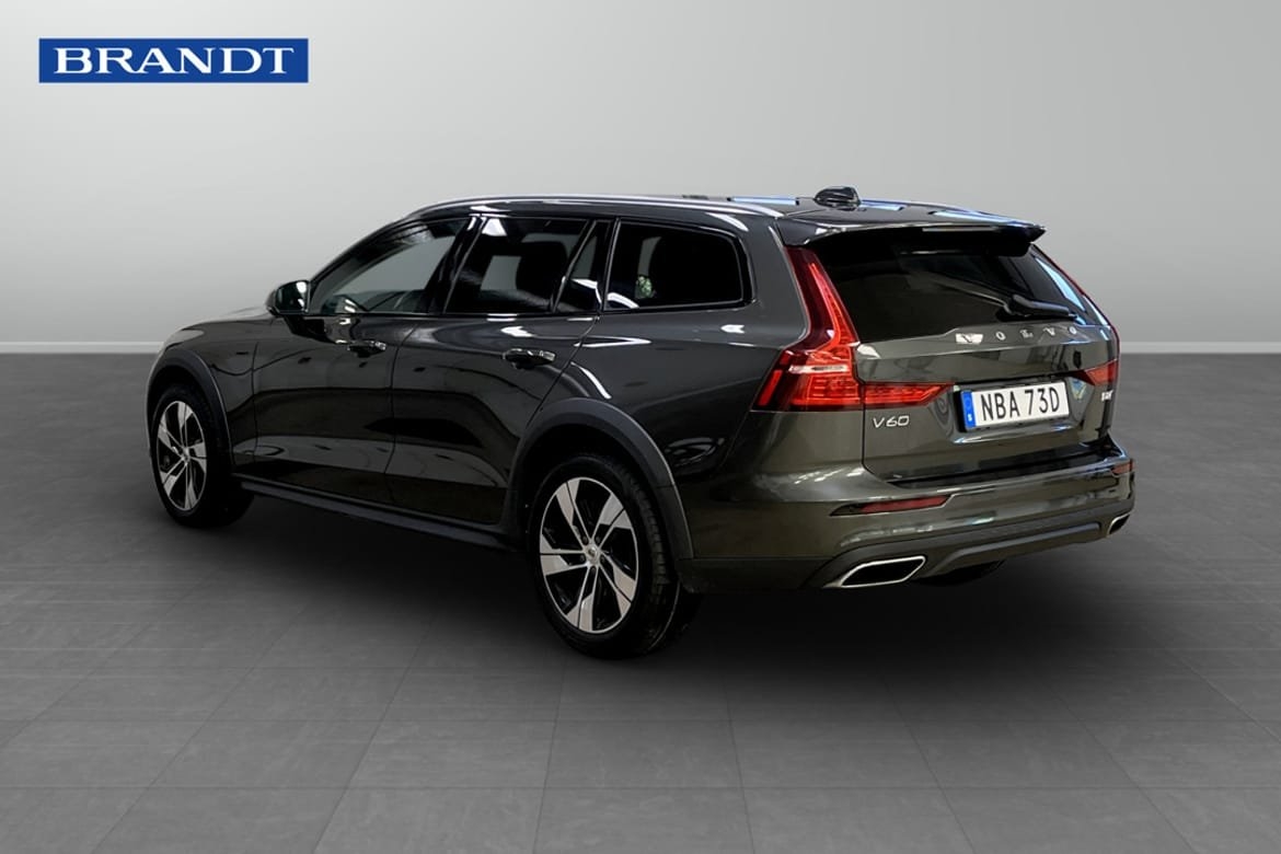 Volvo V60 Cross Country 2021, bild 2/9
