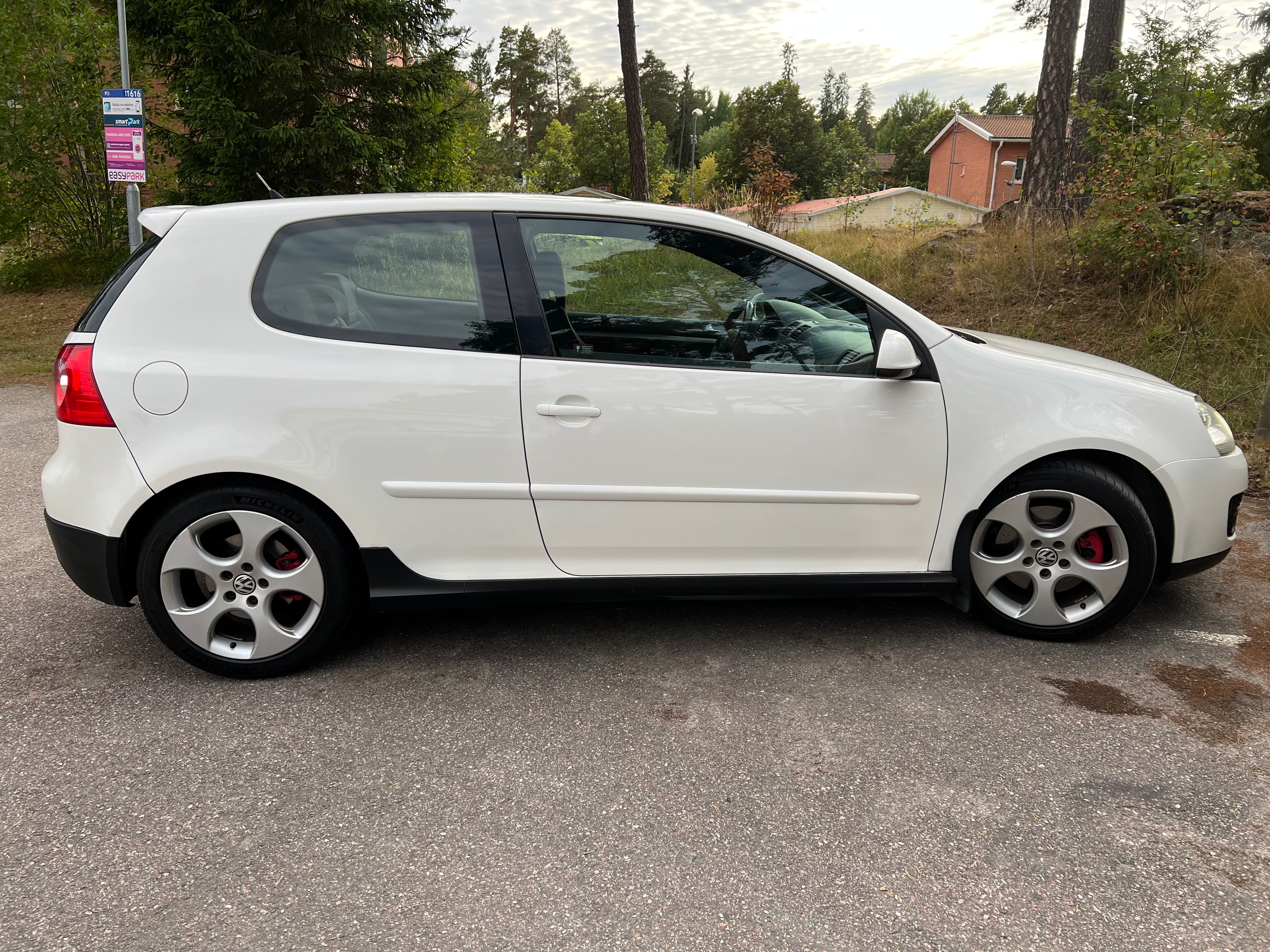 Volkswagen Golf 2008, photo 4/10