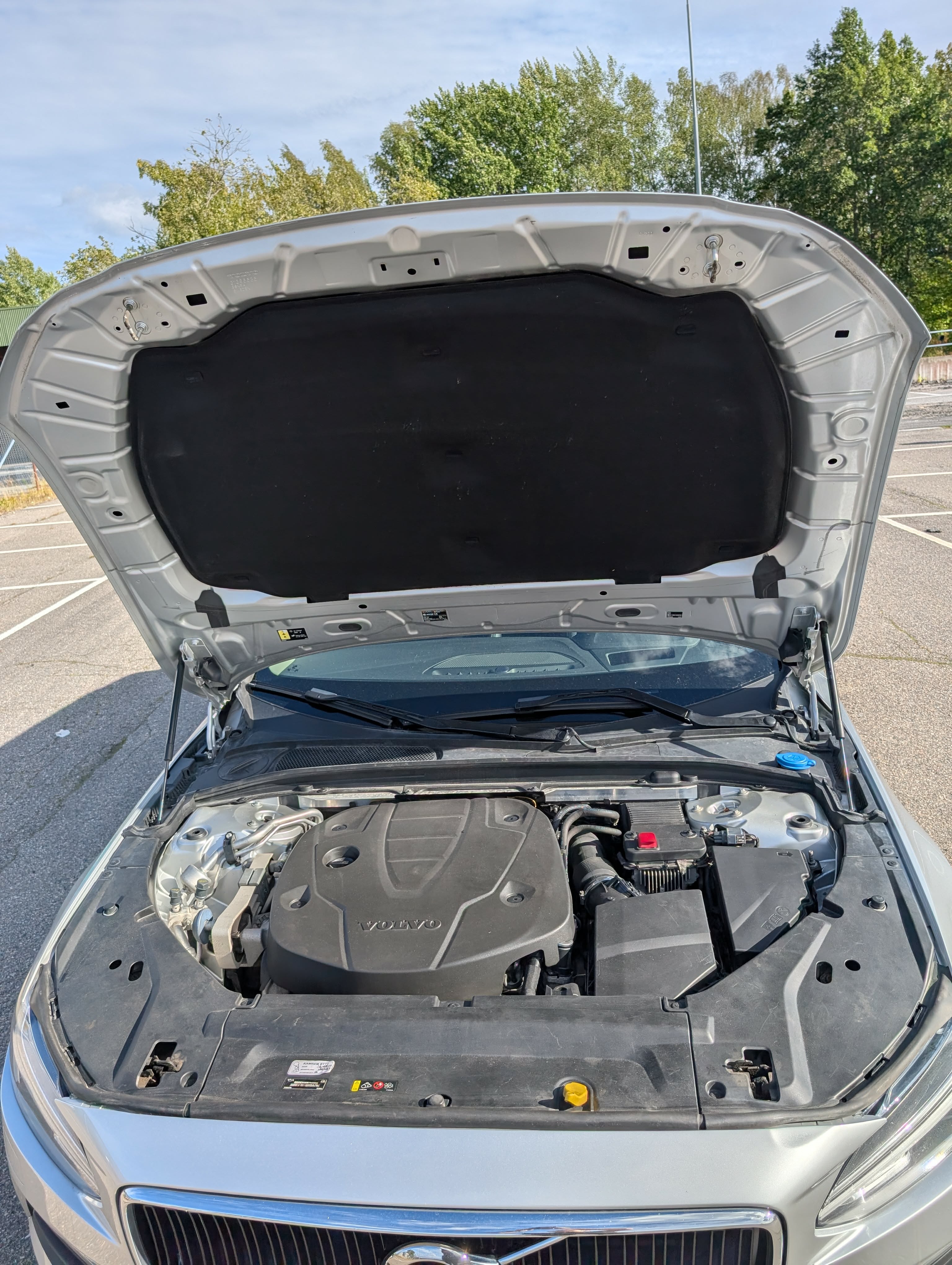 Volvo V90 D4 Geartronic 2020, kuva 4/8