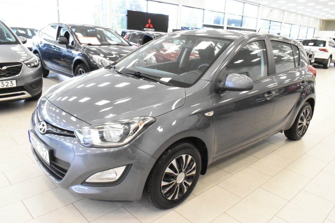 Hyundai i20 5-dörrar 1.2 Select 2015, bild 2/16
