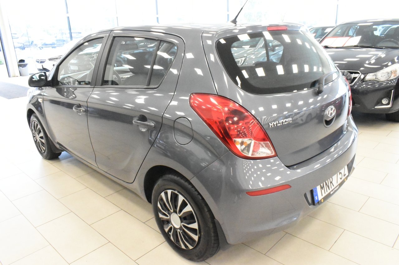 Hyundai i20 5-dörrar 1.2 Select 2015, bild 6/16