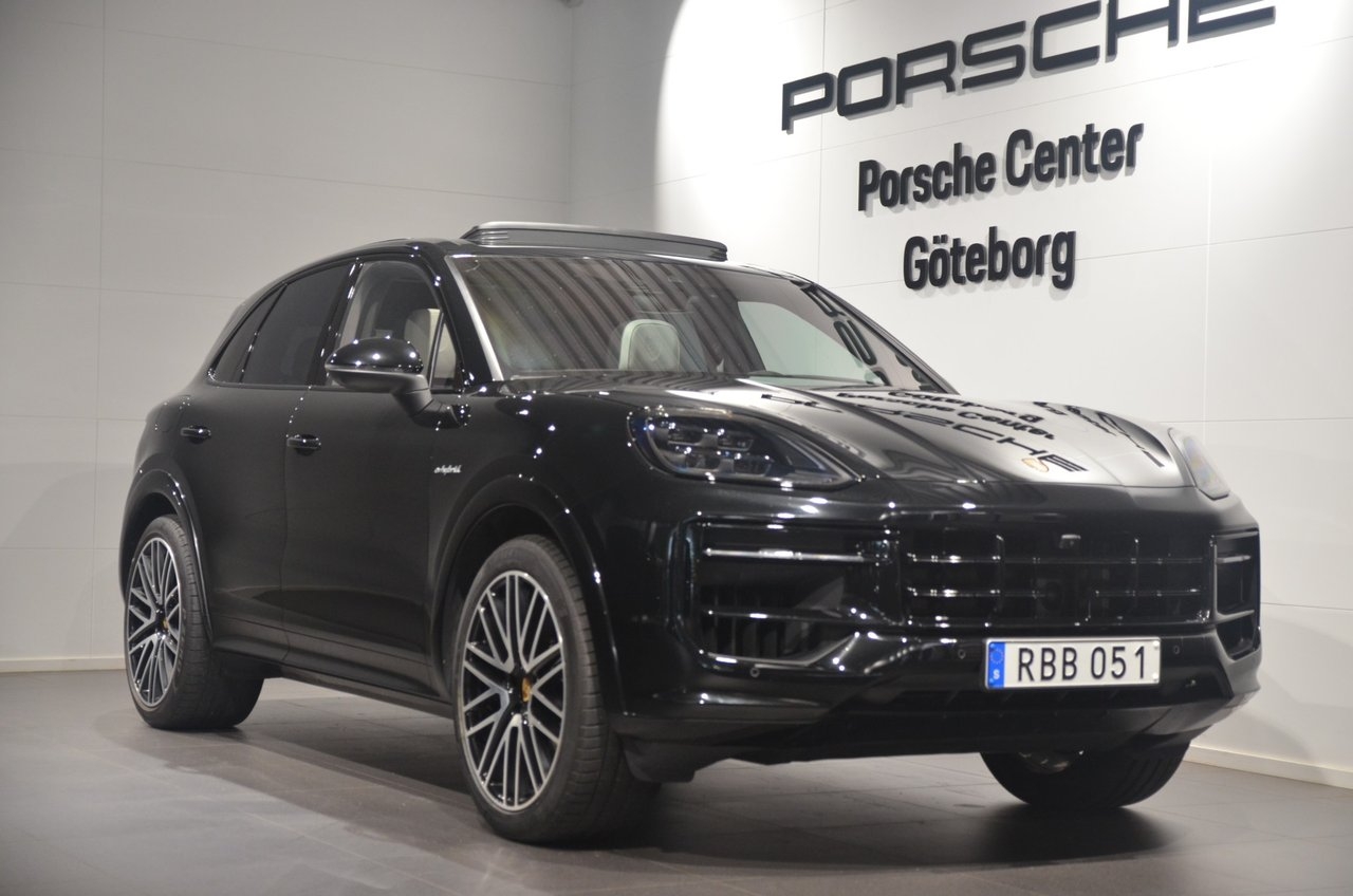 Porsche Cayenne E-Hybrid 2024, bild 2/10