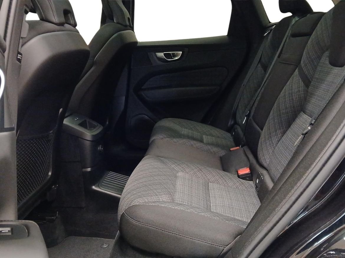 Volvo XC60 Recharge T6 Core Edition 2024, bild 6/14