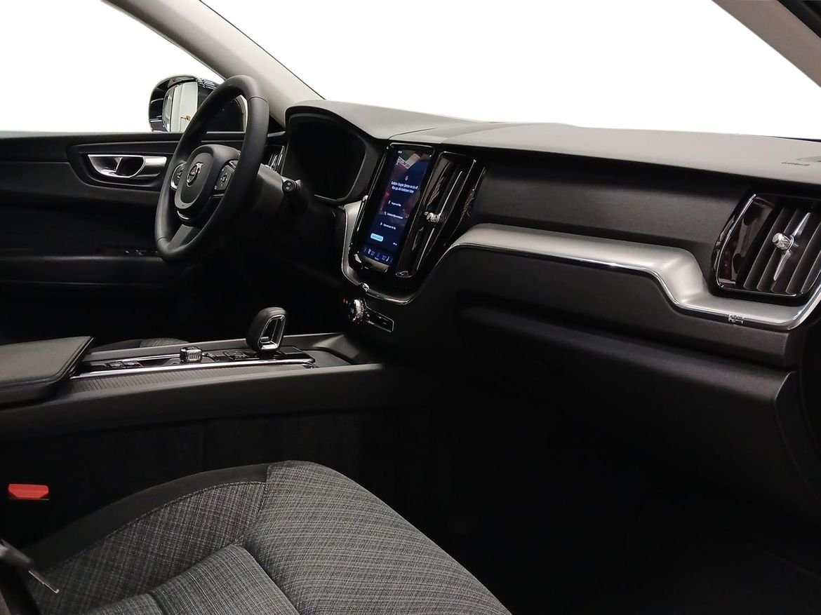 Volvo XC60 Recharge T6 Core Edition 2024, bild 4/14