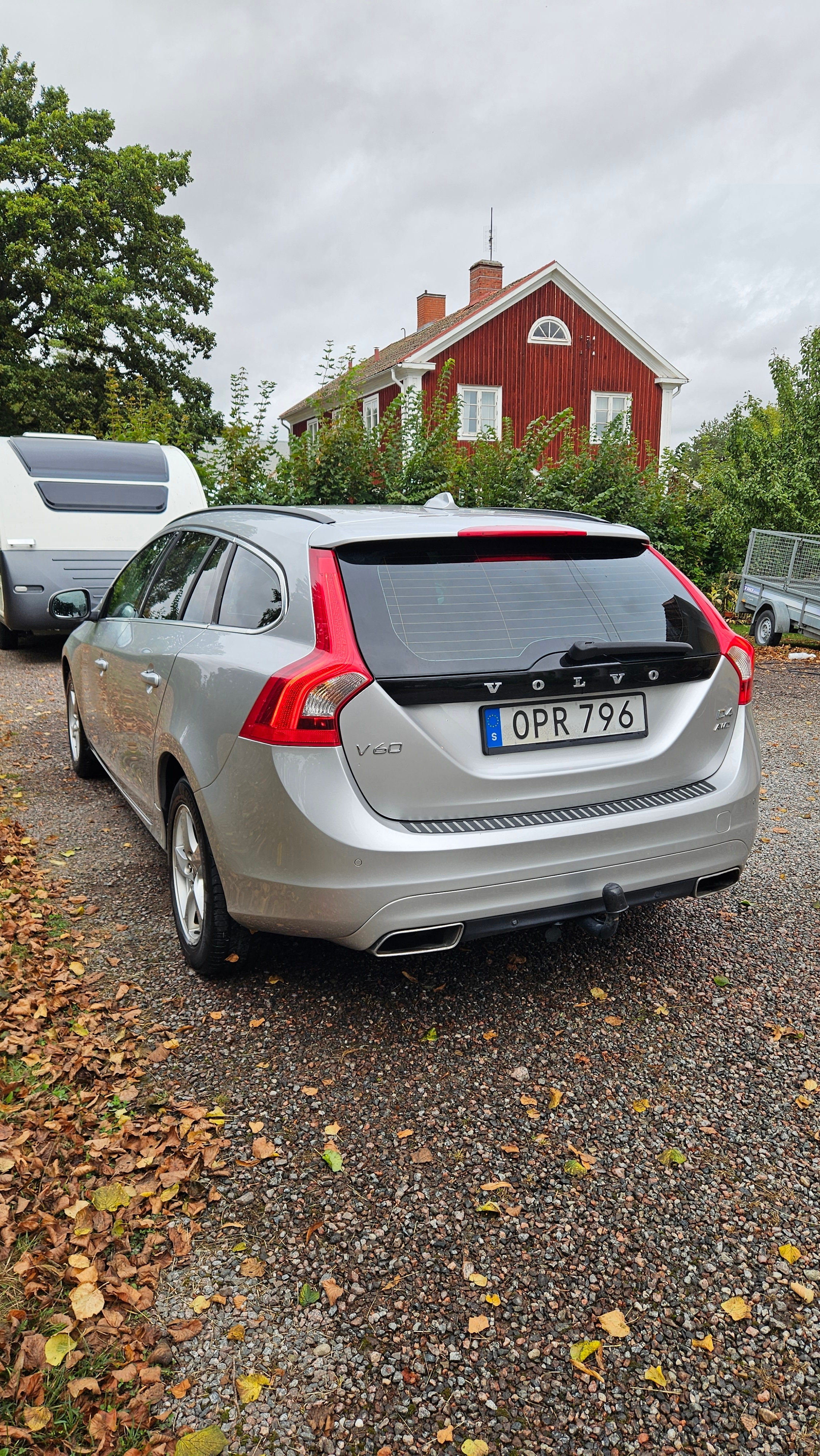 Volvo V60 D4 AWD Geartronic 2015, bild 2/10