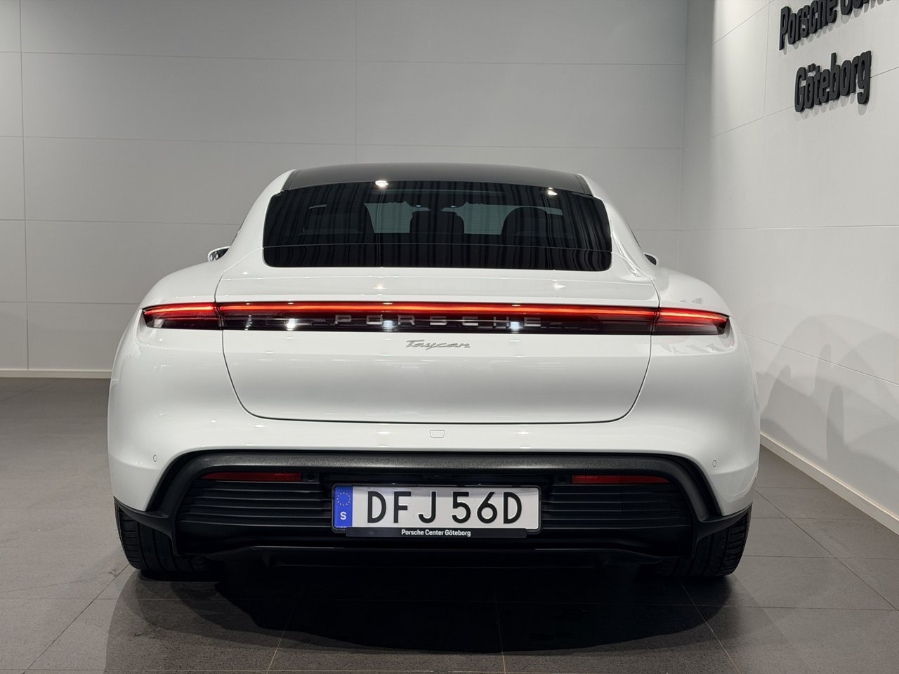 Porsche Taycan RWD 2022, kuva 7/10