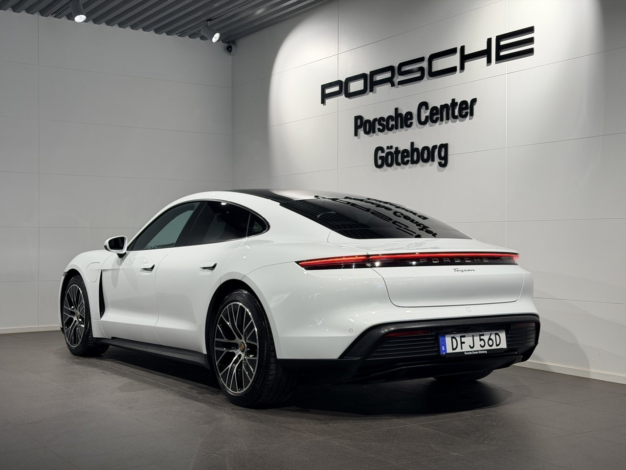 Porsche Taycan RWD 2022, kuva 6/10