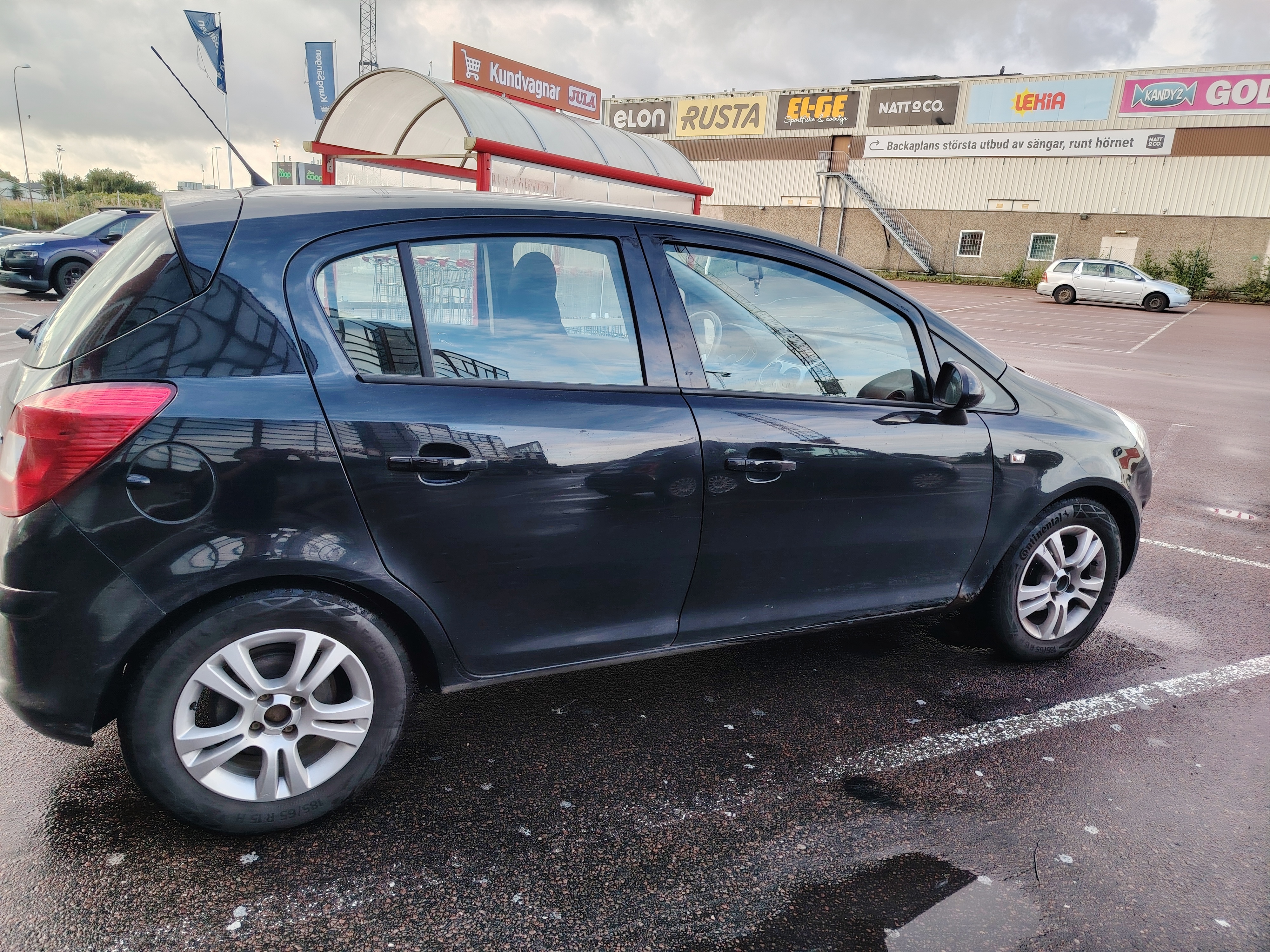 Opel Corsa 5-dörrar 1.2 ecoFLEX Manuell 2012, bild 3/8