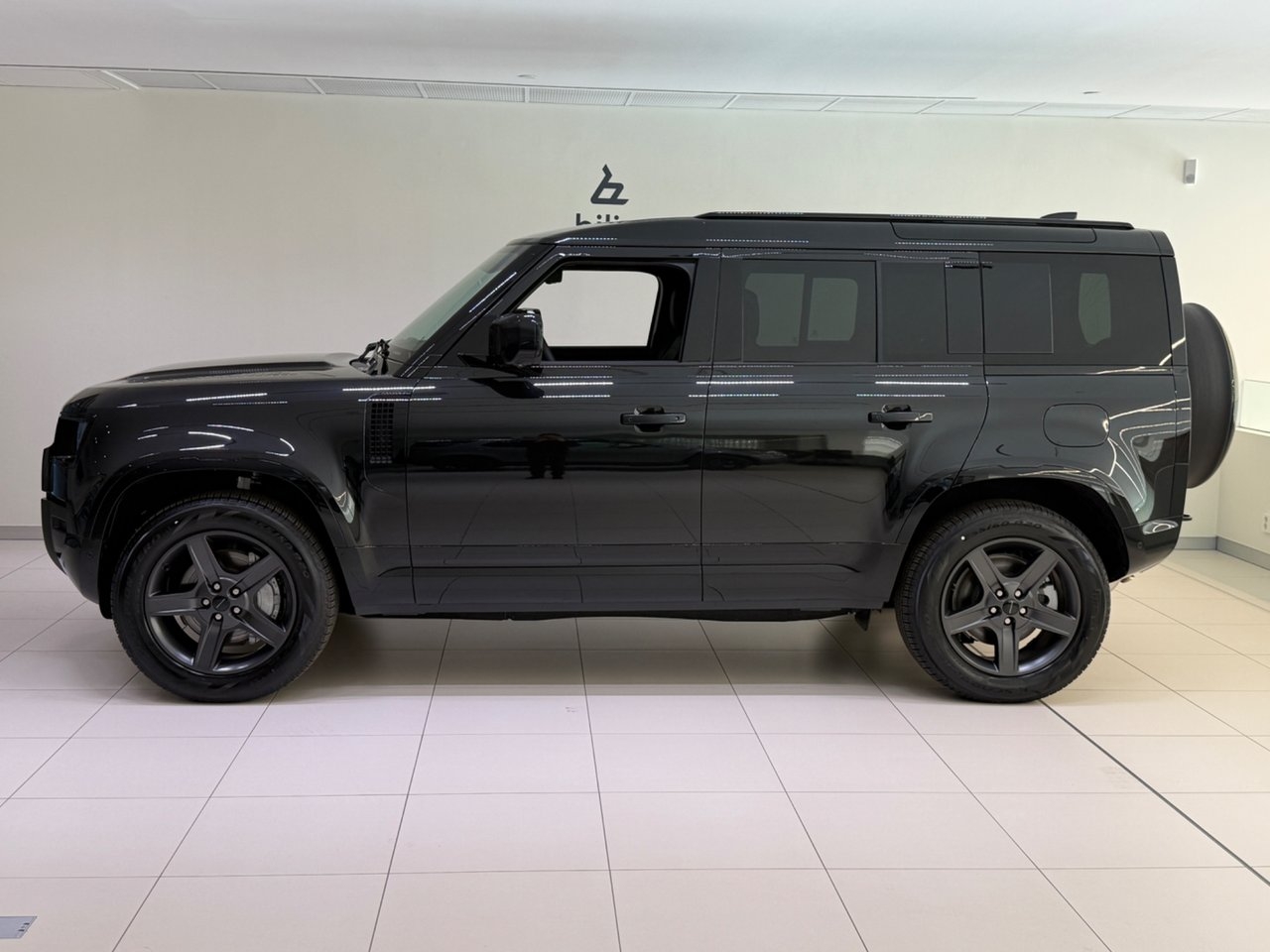 Land Rover Defender 2026, bild 3/24