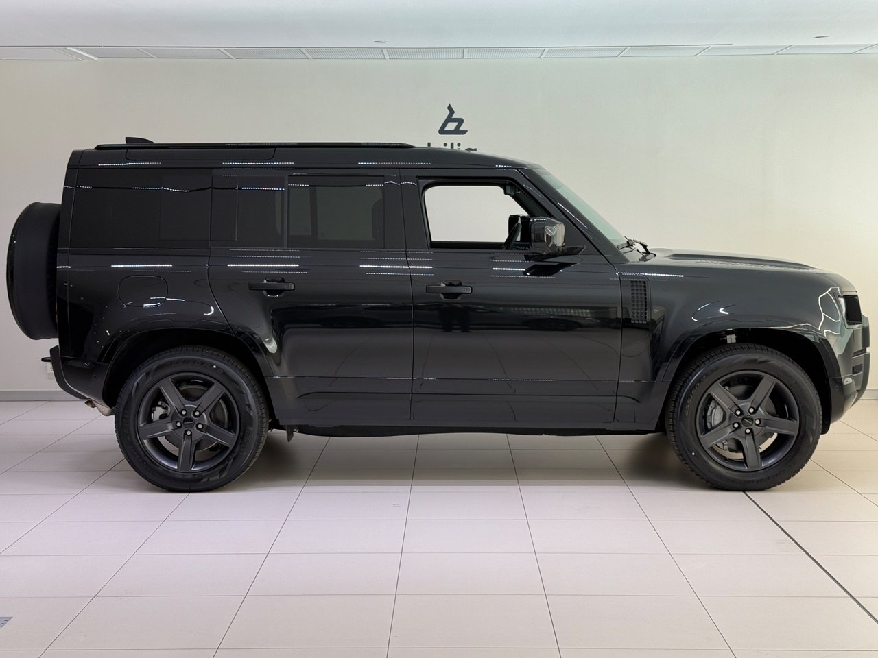 Land Rover Defender 2026, bild 6/24