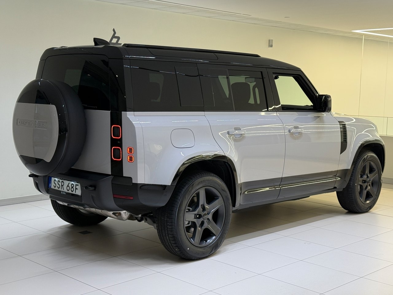 Land Rover Defender 2026, bild 4/24