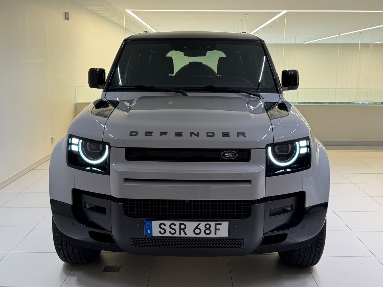 Land Rover Defender 2026, bild 2/24