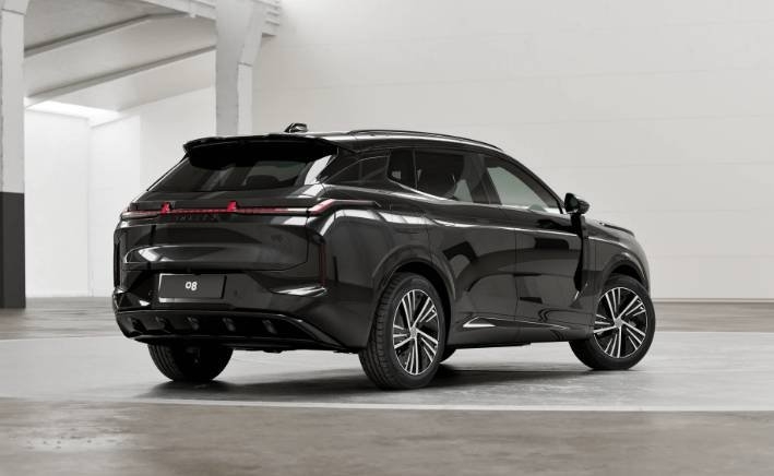 Lynk & Co 08 CORE 2026, photo 5/16