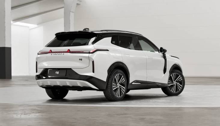 Lynk & Co 08 CORE 2026, photo 4/16