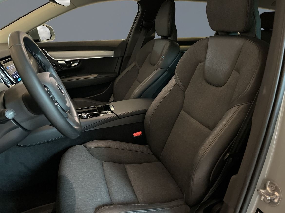Volvo V90 T6 AWD Core Edition 2025, bild 6/15