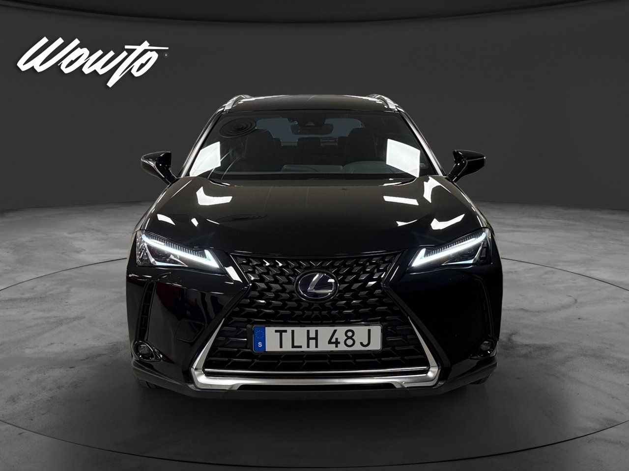 Lexus UX 250h E-Four CVT 184HK Comfort 2020, bild 2/10