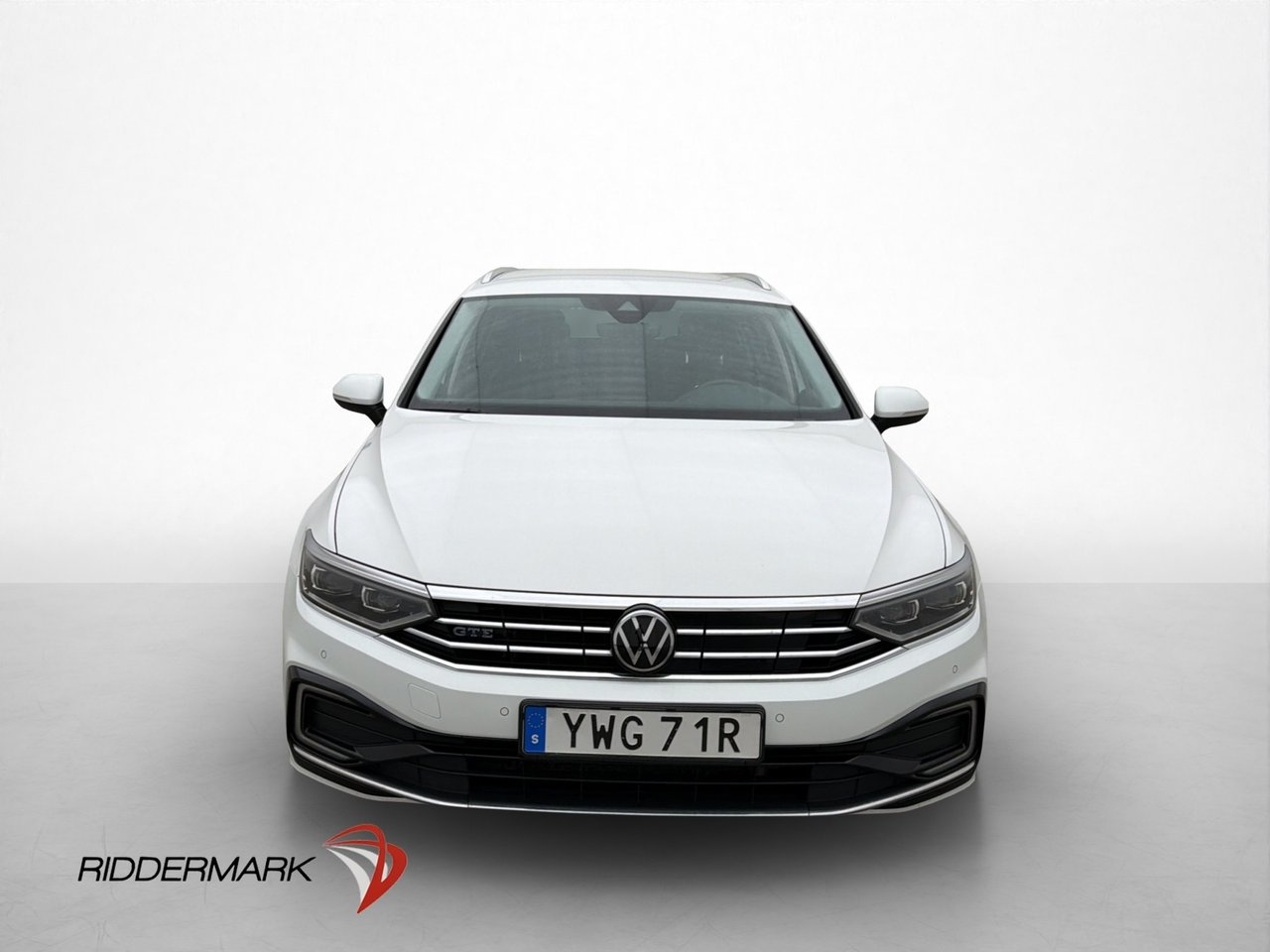 Volkswagen Passat 2021, bild 4/36