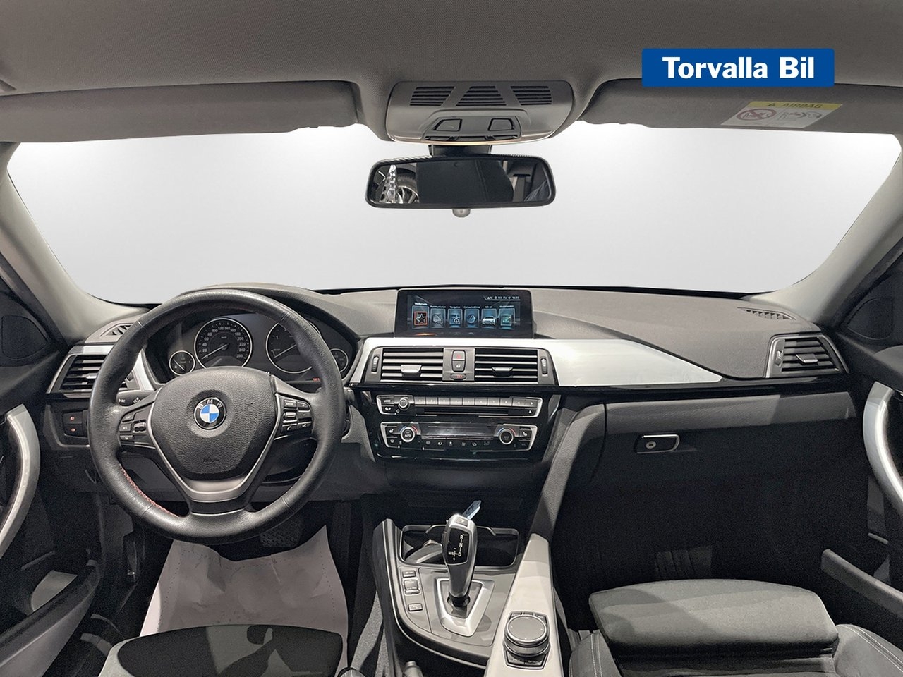 BMW 320 2017, bild 7/10