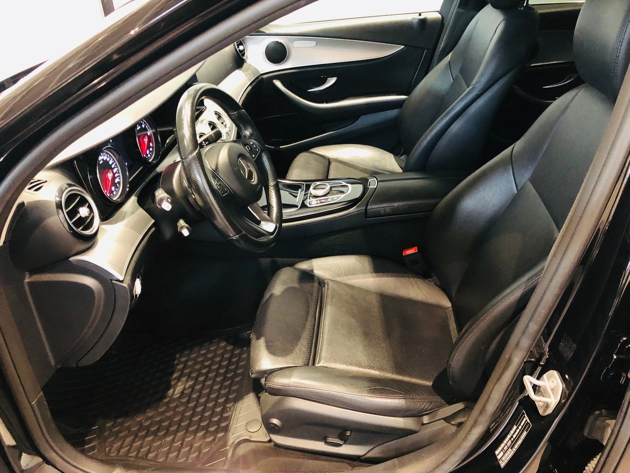 Mercedes-Benz E 2017, bild 7/9