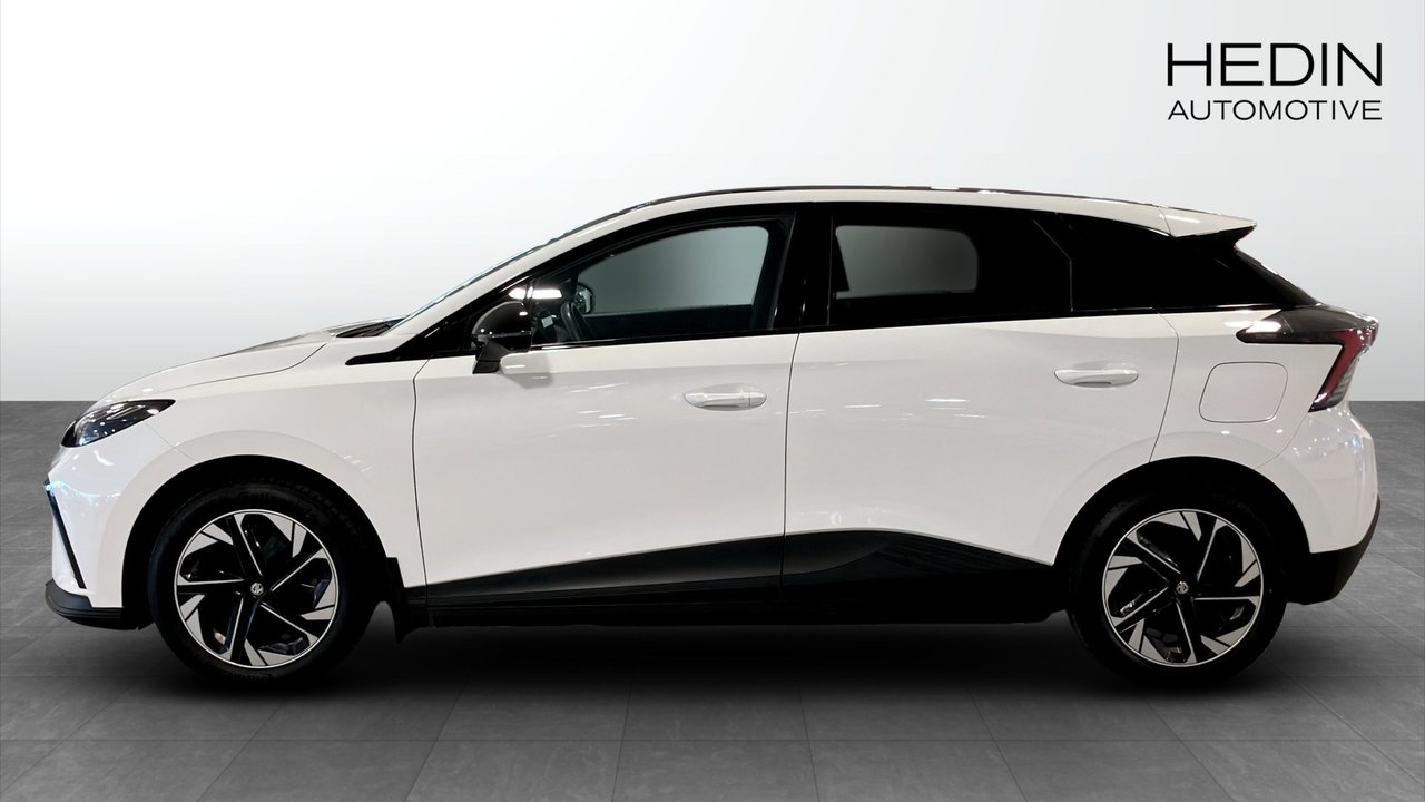 MG MG4 LUX 64 KWH 2022, bild 6/9