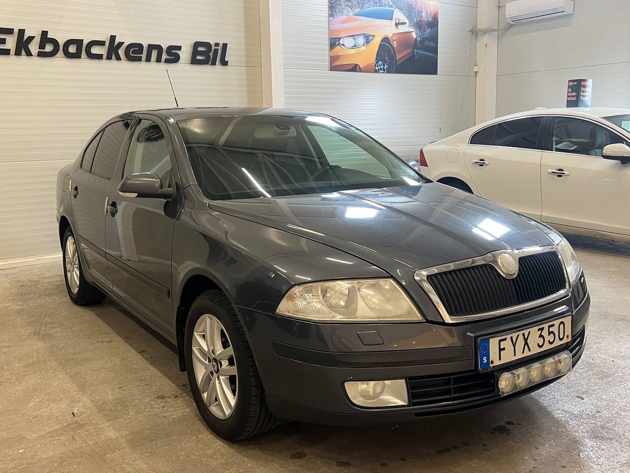 Skoda Octavia 1.6 FSI Euro 4 2008, bild 2/10